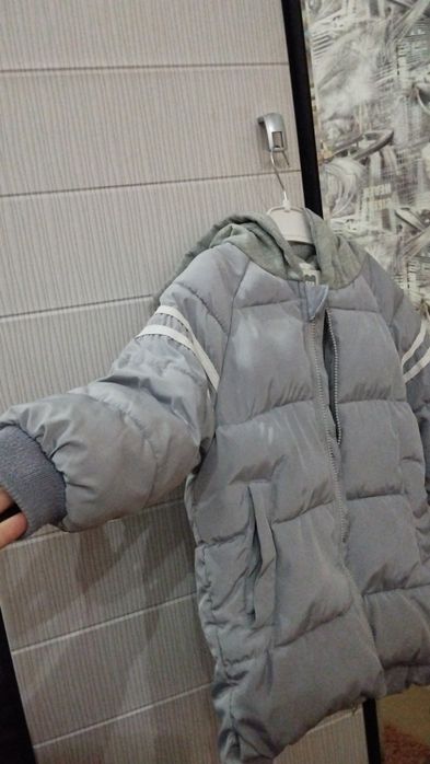 Веши Б/У . На девочку