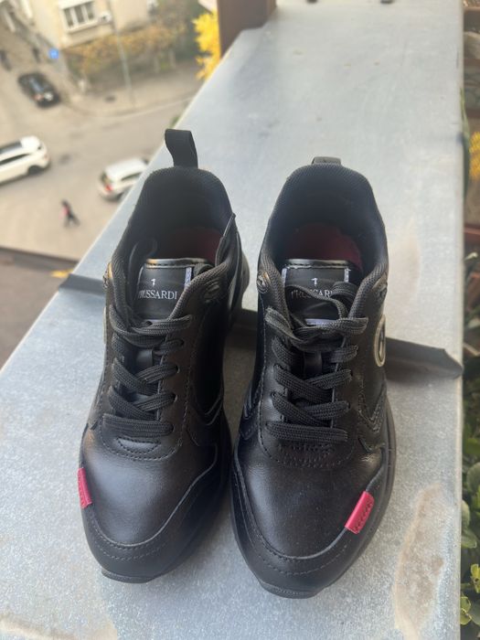 Оригинални обувки Trussardi