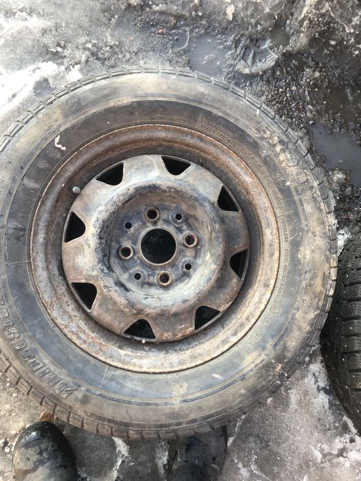 Продам запаску на Ауди 80 196/65/14