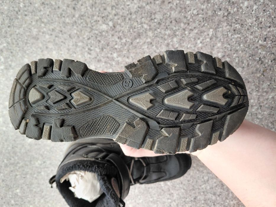 Продам весенне осенние полуботинки