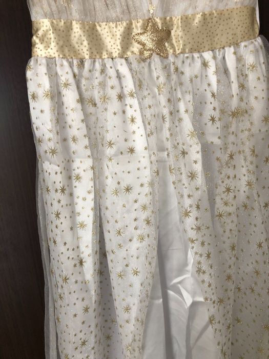 Рокля празнична в бяло (ангел с крила)