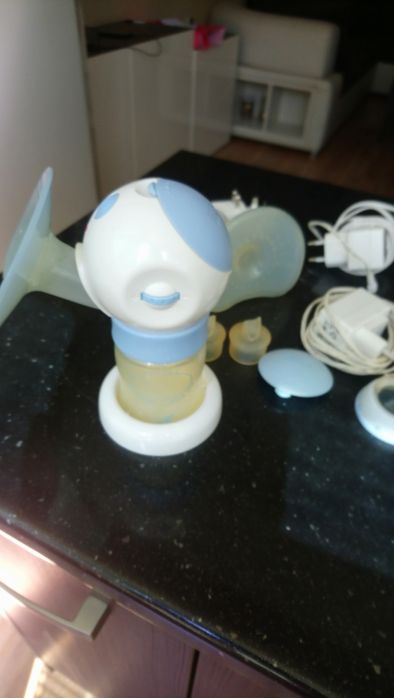 Помпа за кърма NUK e-Motion