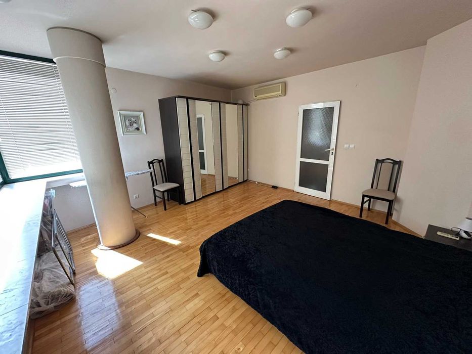 Дава се под наем Двустаен апартамент в Пловдив, Кършияка - 80 кв.м за 450 € - Снимка #5