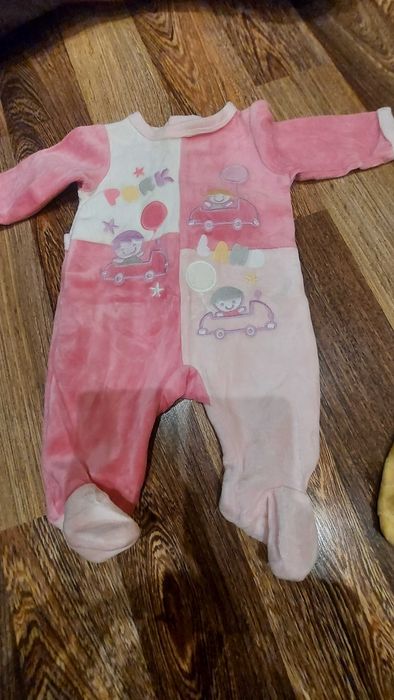 Бебешки  топли плюшени гащиризончета 0-3 m