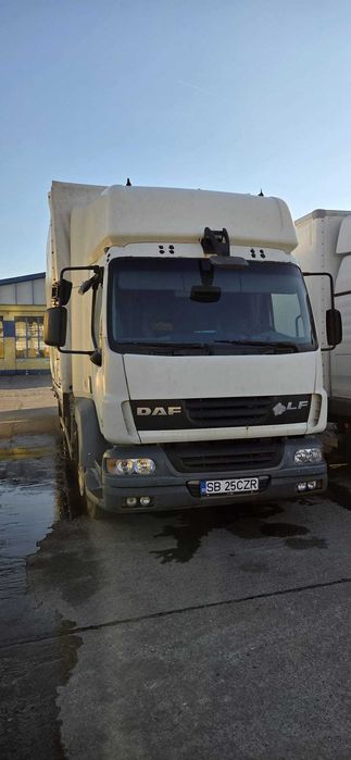 De vanzare DAF LF 12t