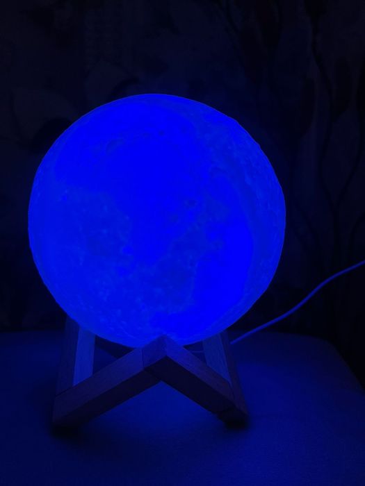 Волшебная 3D лампа «Луна» — уют у вас дома!