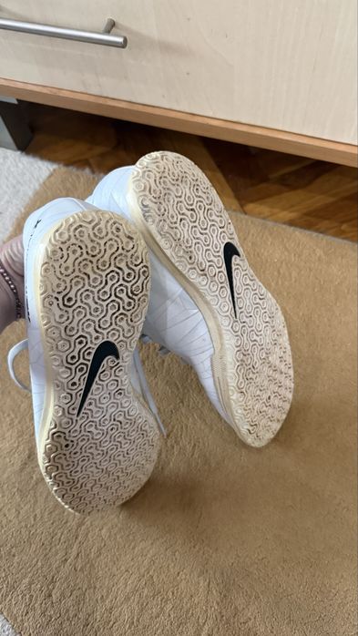 Лот за футбол nike 20 €