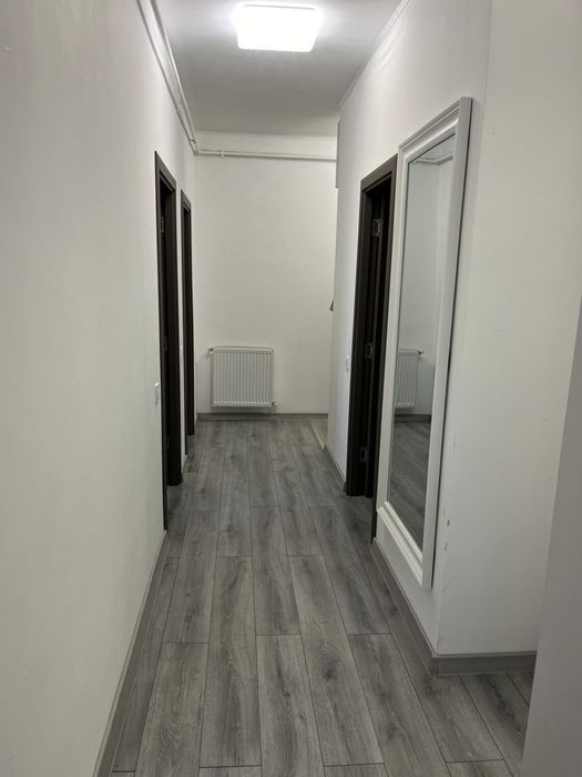 Apartament cu 3 camere de vanzare