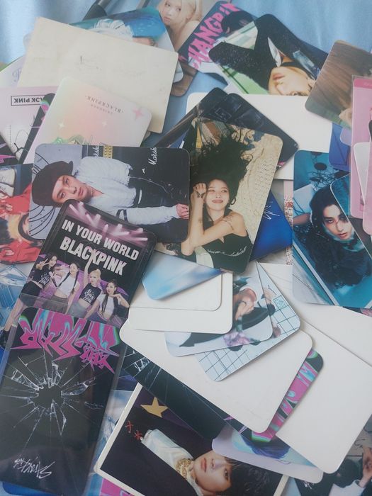 Продаю разные карточьки