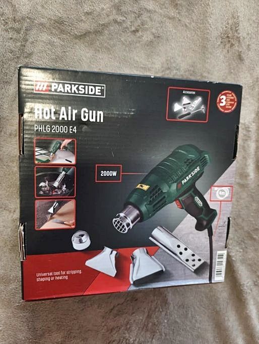 Suflantă aer cald 2000W Parkside, nou