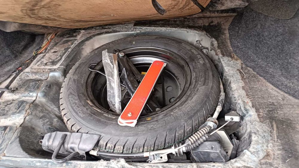 LADA SAMARA 2115, 2011 год,цвет СОЧИ