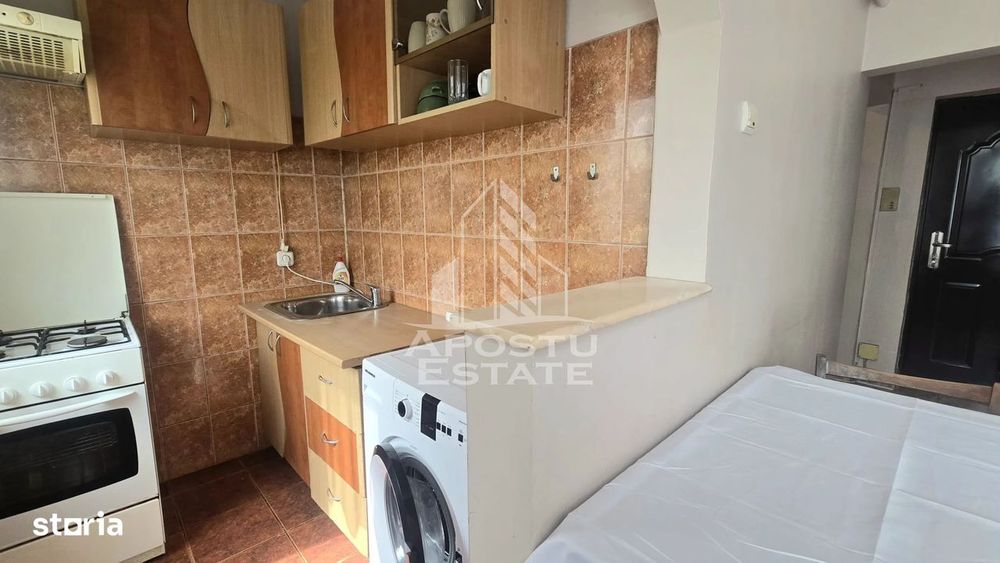 Apartament de vanzare cu 3 camere, zona Dacia, Timisoara