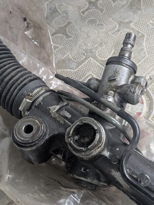 Рулевая рейка Lexus RX300