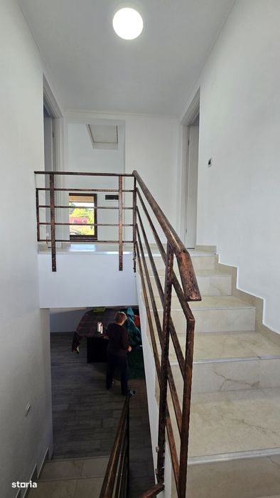 Casă nouă 110 mp utili,Teren 1270 mp,380v,Apa,Canalizare,Asfalt,Acte