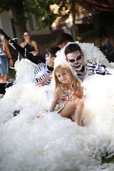 Бумажное шоу с Аниматорами