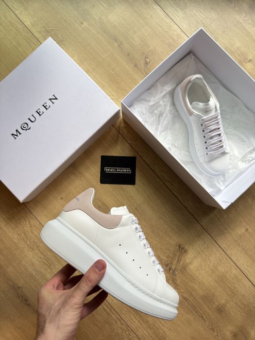 Tenesi/Sneakersi Alexander Mcqueen Pink White - 100% ORIGINALI -