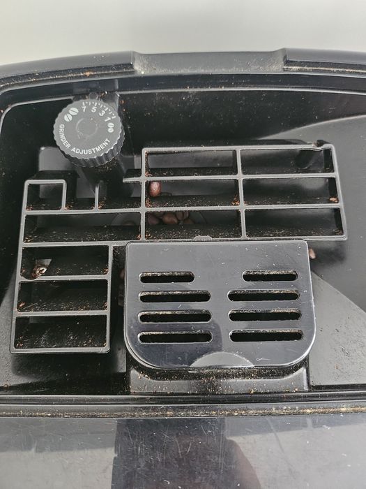 Кафеавтомат Delonghi  Dinamika