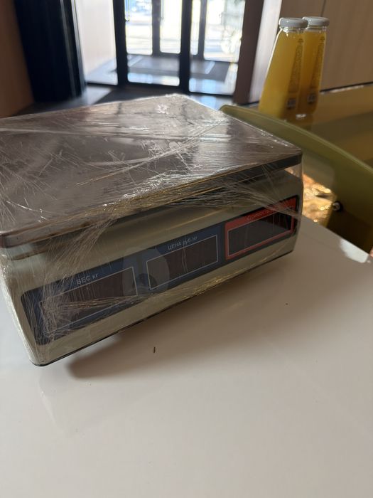 Весы,состояние нового!