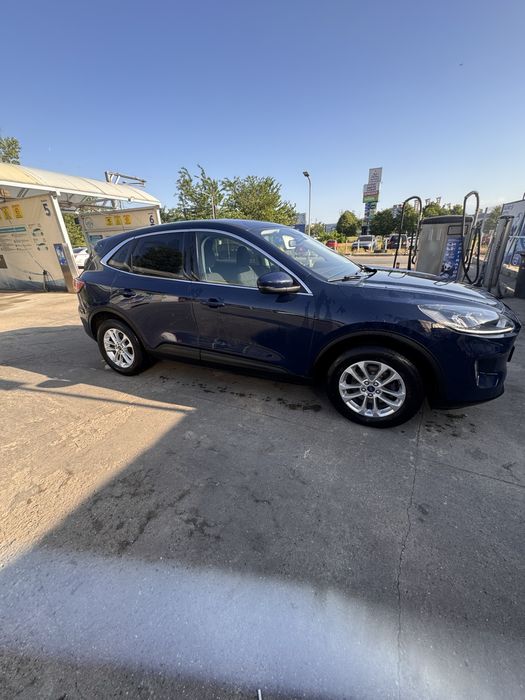 FORD Kuga 2021 — imagine 5