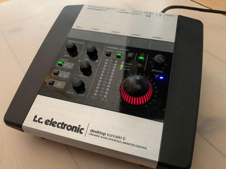 Звукавая карта Konnect 6