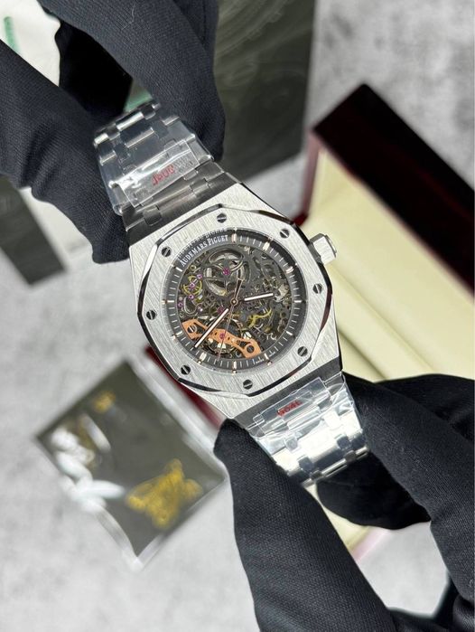 На продаже Часы Audemars Piguet А