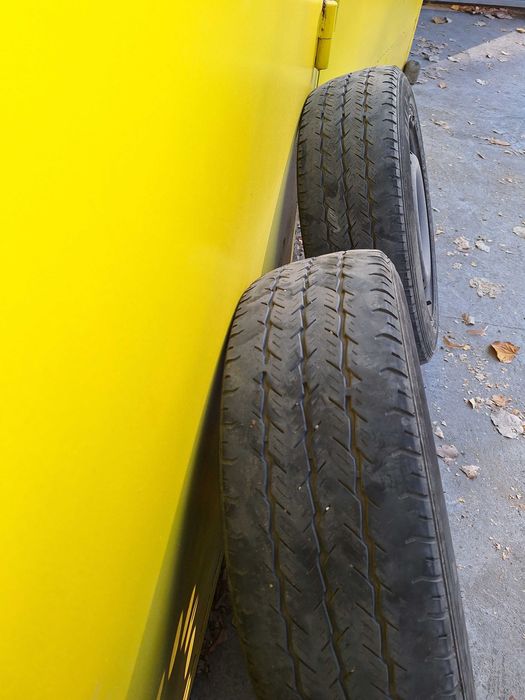 Гуми с джанти вито/виано