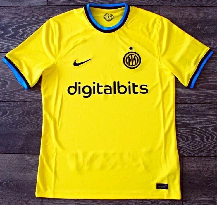 Продаётся футболка FC Inter Milan Serie A Италия ОРИГИНАЛ !!