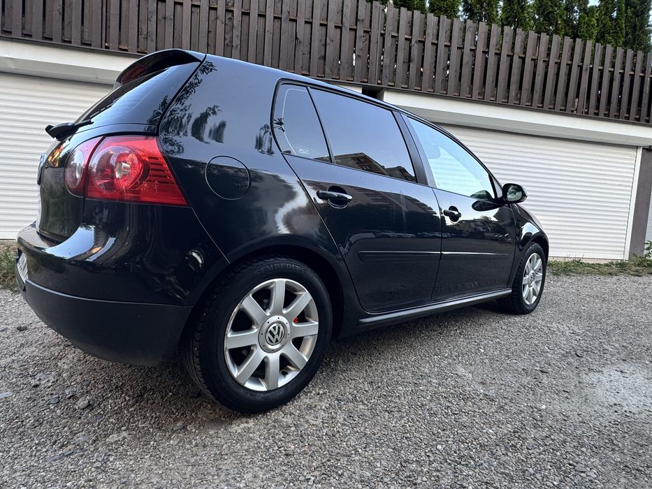 VOLKSWAGEN Golf 2004 — imagine 3