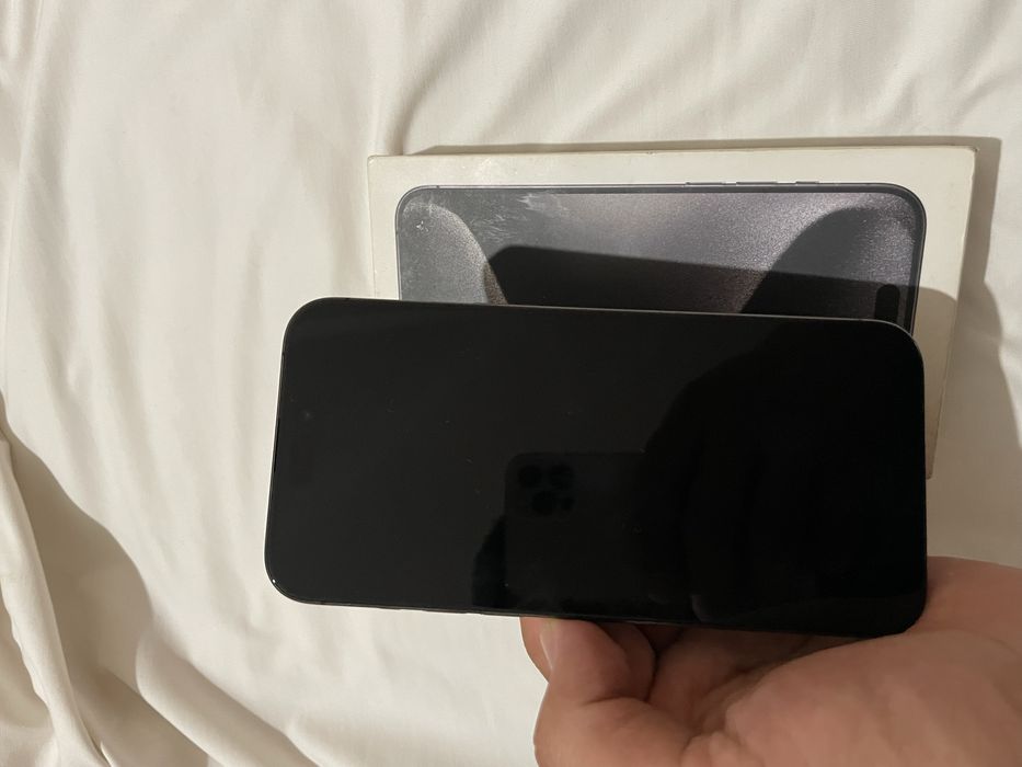 Айфон 15 про мах