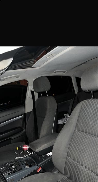 Audi a6c6…………………