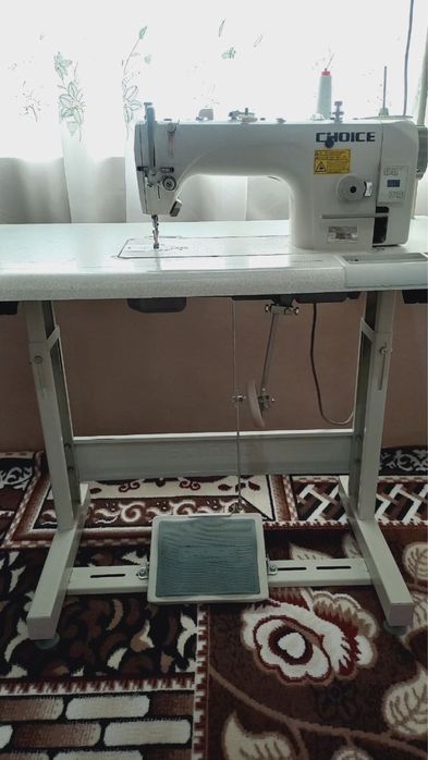 Тикув машина сотилади