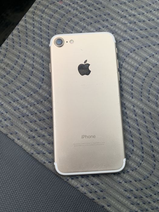 iPhone 7 сотилади