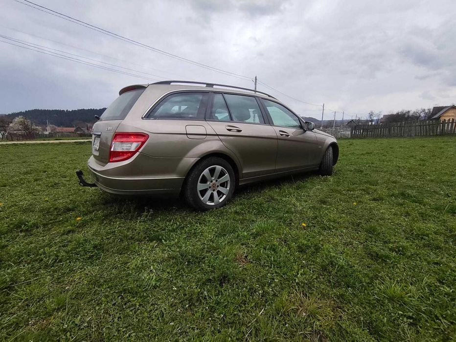 MERCEDES-BENZ C-Class 2010 — imagine 5