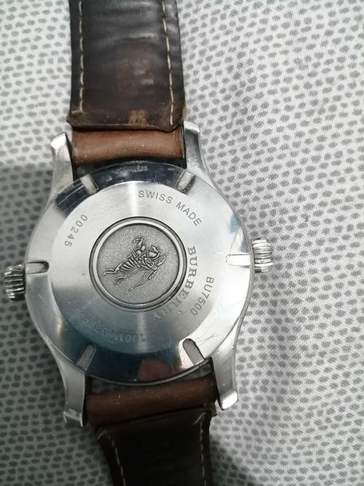 швейцарски мъжки часовник