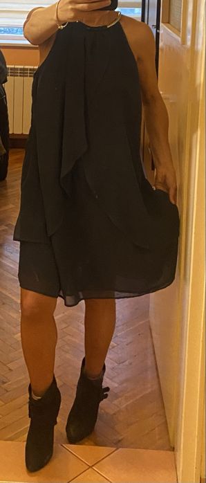 Парти рокли М размер