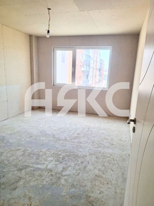 Тристаен апартамент в кв. Овча купел до МЕТРОСТАНЦИЯ