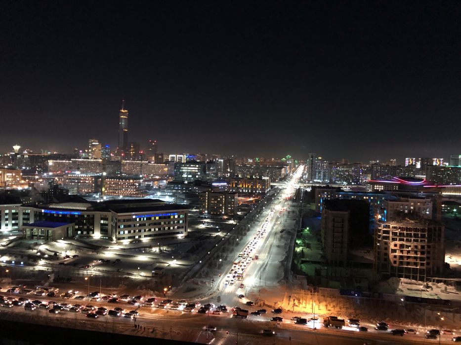 Левый берег,медцентры, хан шатыр,