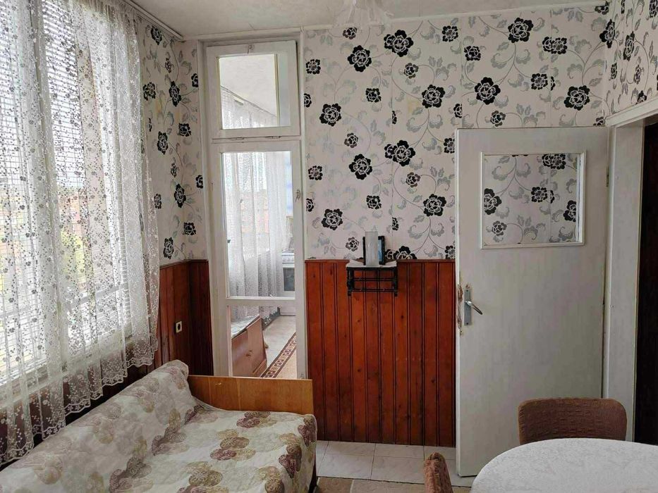 Продава се Двустаен апартамент в Хасково, Възраждане - 68 кв.м за 903 €/кв.м - Снимка #3