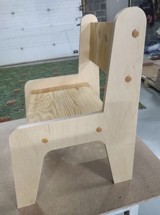 Детские стульчики