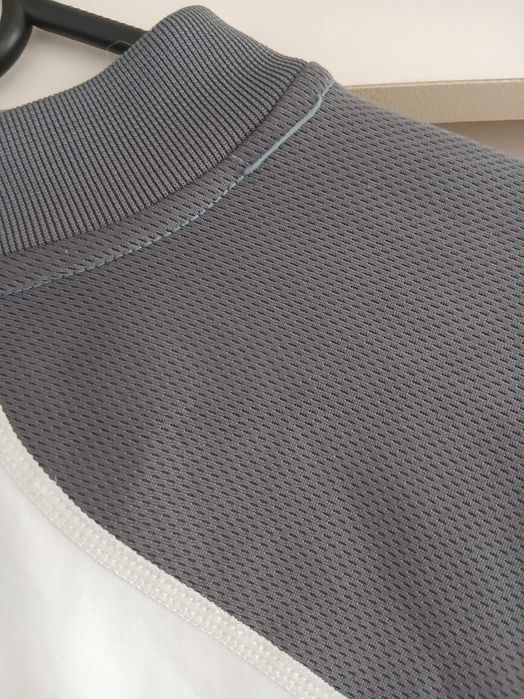 Bluza Nike barbati sport alba cu gri