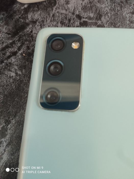 Samsung  s20  fe 5g