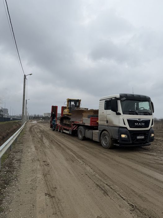 Inchiriere buldozere / excavatoare / buldo excavatoare / camioane