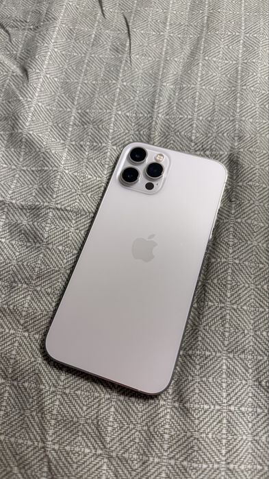 продам Iphone 12 pro max 128gb