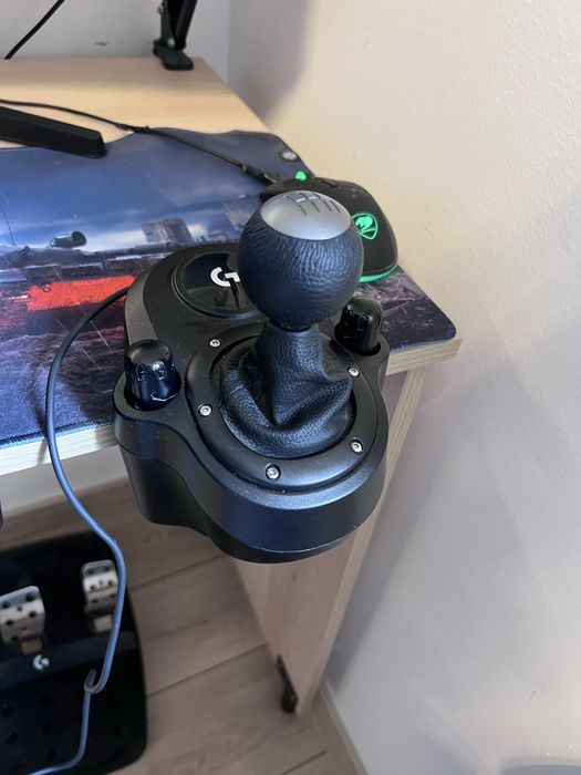 Logitech G923 + Shifter