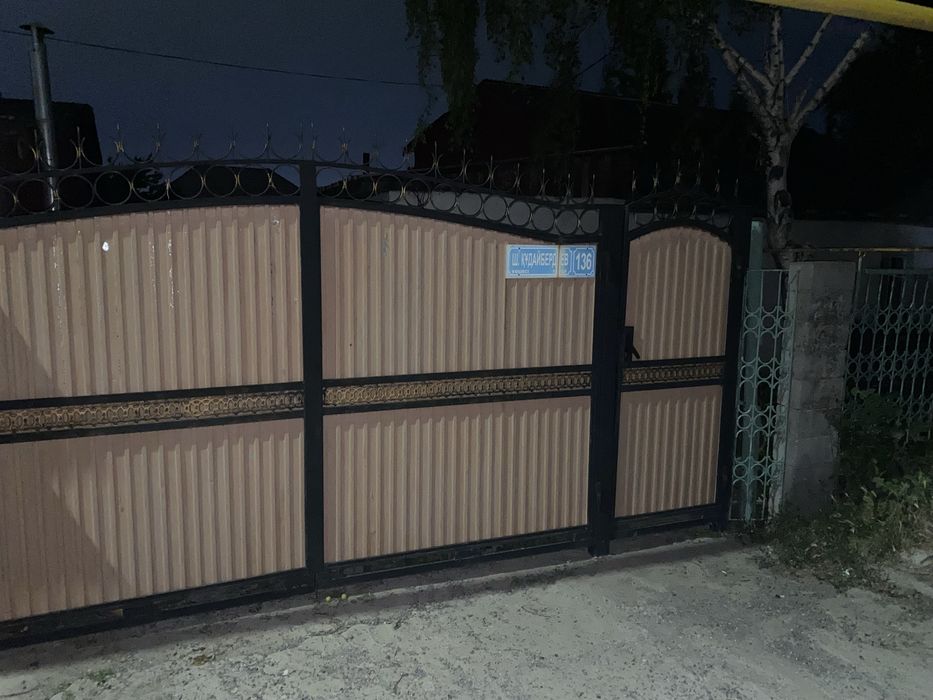 Продам ворота в хорошем состояние