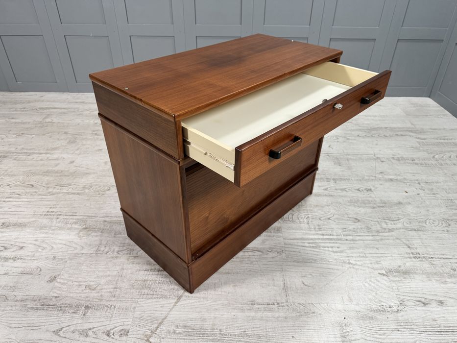 Винтидж кантонерка Kinnarps К094