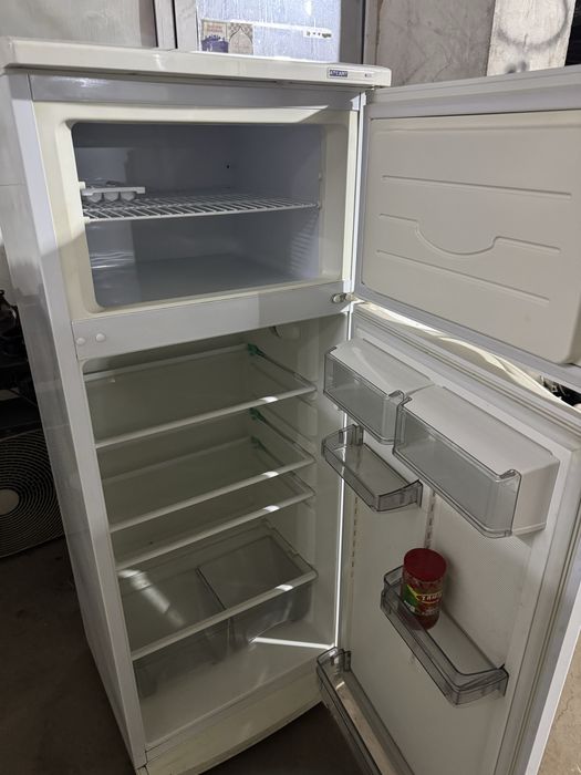 Xolodelnik srochno sotiladi