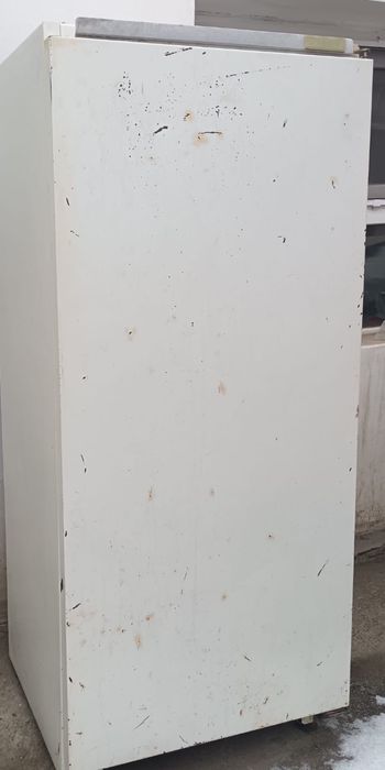 Холодильник продам