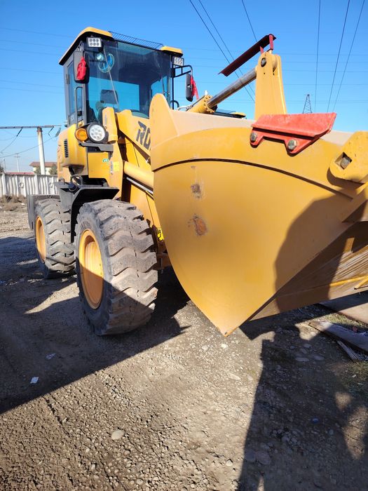 Фронтальный погрузчик 1,5куб XGMA946