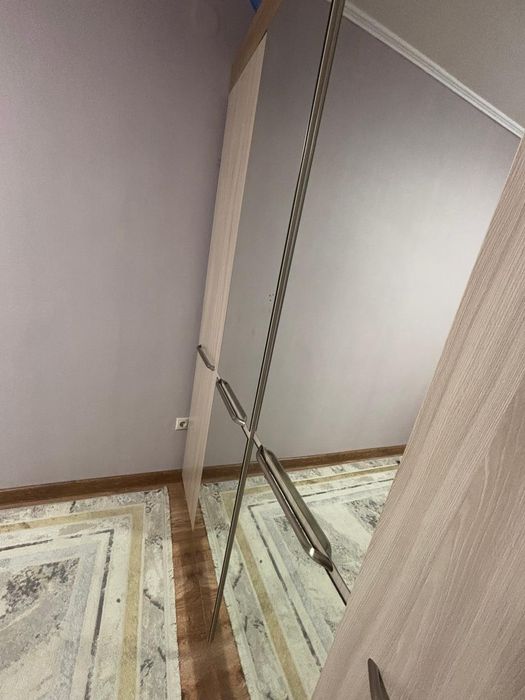 Шкаф продается почти новый